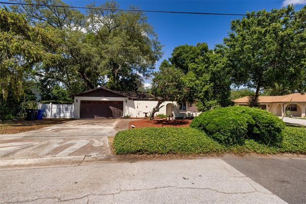 Backyard, Detached Garage, Exterior