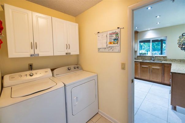 Interior, Recessed Lighting, Washer