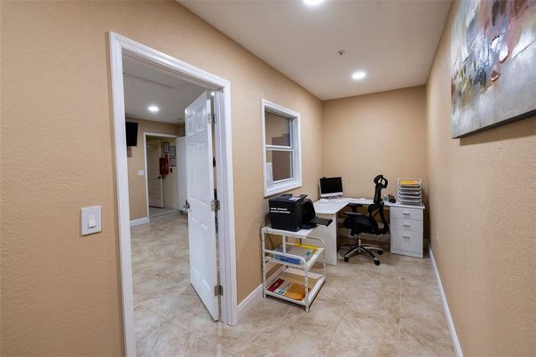 Home Office, Interior, Recessed Lighting