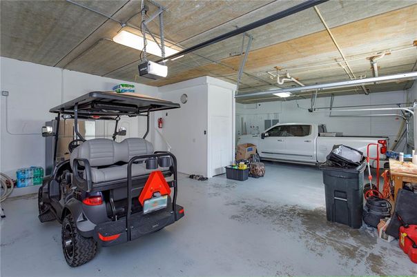 Garage, Interior