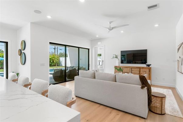 Dining room, Interior, Living room, Recessed Lighting, Wood Texture Flooring