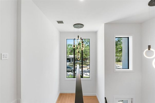 Interior, Pendant Lights, Wood Texture Flooring