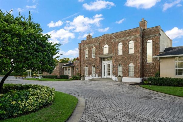 Exterior, Facade, Brick Facade, French Provincial