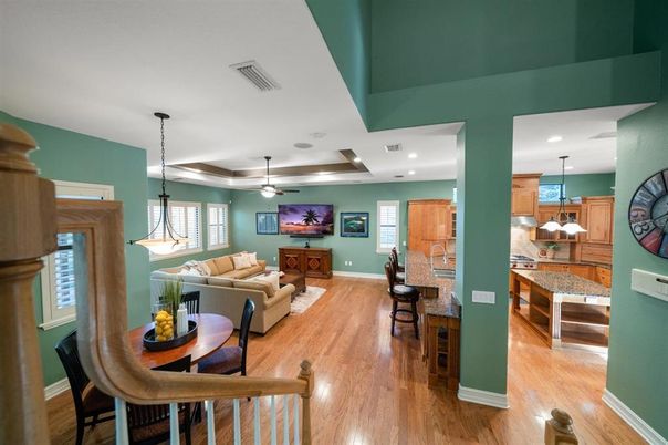 Dining room, Interior, Living room, Pendant Lights, Recessed Lighting, Wood Texture Flooring