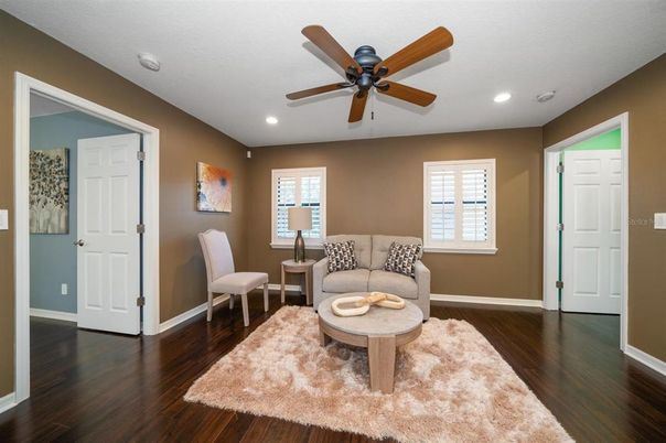 Interior, Living room, Recessed Lighting, Wood Texture Flooring