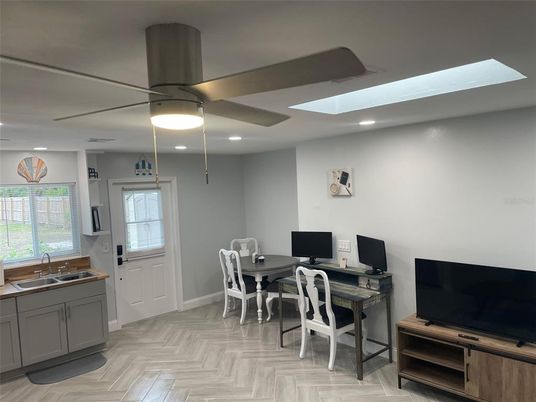 Home Office, Interior, Recessed Lighting, Wood Texture Flooring