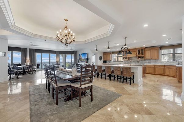 Chandelier, Dining room, Interior, Kitchen, Pendant Lights, Recessed Lighting