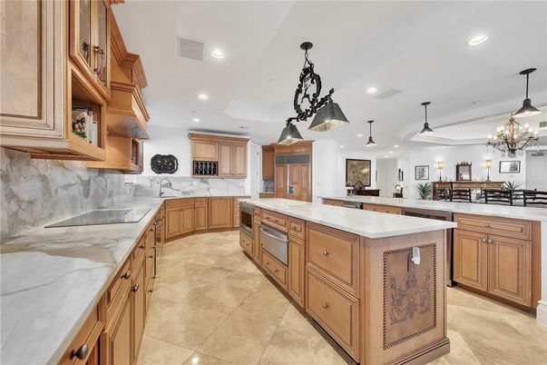 Dining room, Interior, Kitchen, Pendant Lights, Recessed Lighting