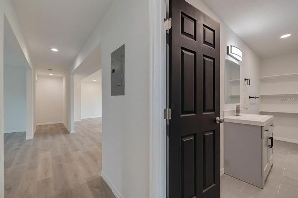 Interior, Recessed Lighting, Wood Texture Flooring