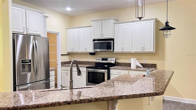 Interior, Kitchen, Pendant Lights, Recessed Lighting, Stainless Steel Appliances