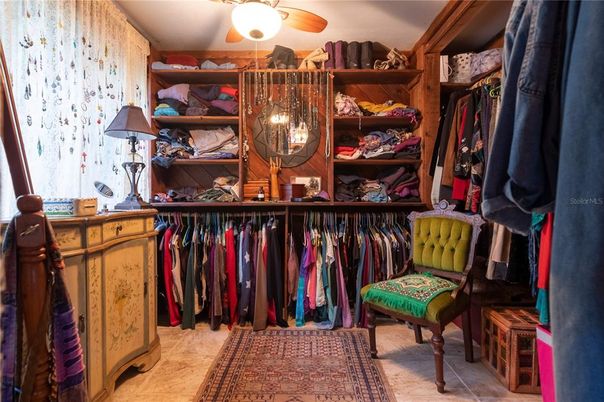 Interior, Walk-in Closets