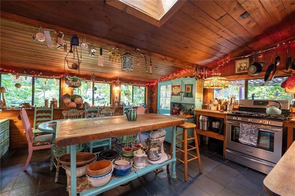 Dining room, Interior, Kitchen, Pendant Lights, Wooden Ceilings
