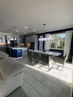 Dining room, Interior, Kitchen, Pendant Lights, Recessed Lighting, Stainless Steel Appliances