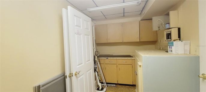 Interior, Kitchen, Washer