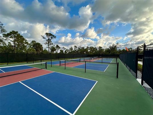 Exterior, Tennis Courts
