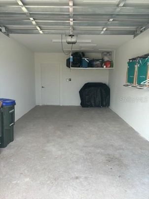 Garage, Interior