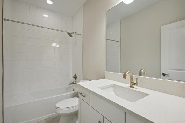 Bathroom, Interior, Recessed Lighting