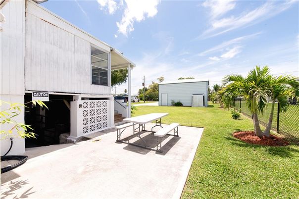 Backyard, Exterior