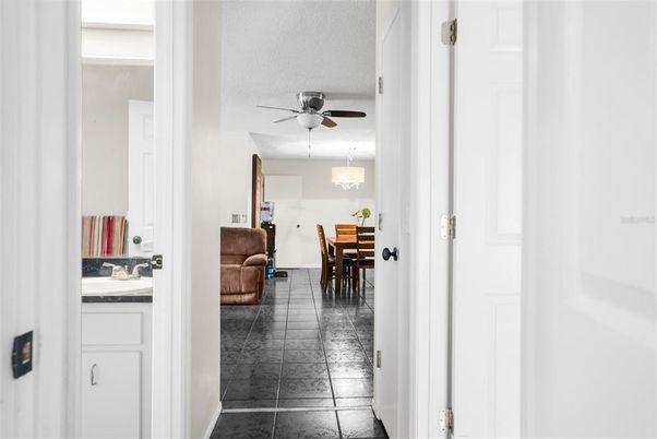 Dining room, Interior, Pendant Lights