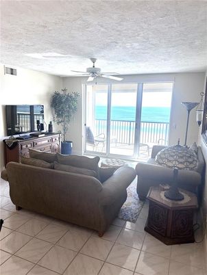 Interior, Living room, Water
