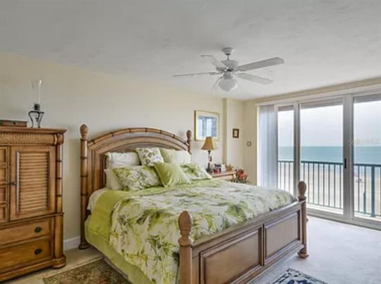 Bedroom, Interior, Water