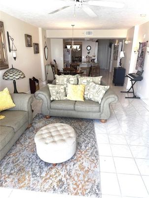 Dining room, Interior, Living room, Pendant Lights