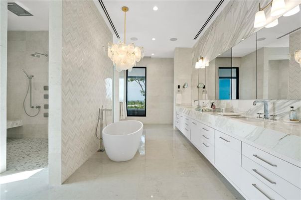 Bathroom, Dual Sink Vanities, Free Standing Baths, Glass Shower, Interior, Pendant Lights, Recessed Lighting