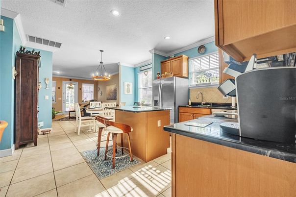 Dining room, Interior, Kitchen, Pendant Lights, Recessed Lighting, Stainless Steel Appliances