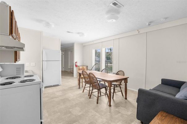 Dining room, Interior, Kitchen, Living room