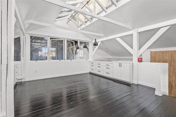 Interior, Pendant Lights, Wood Texture Flooring