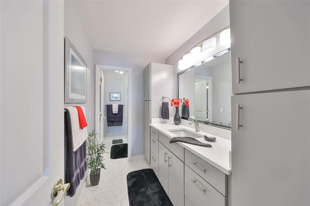 Bathroom, Dual Sink Vanities, Interior