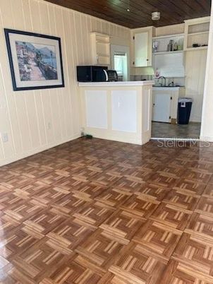 Interior, Kitchen, Recessed Lighting, Wooden Ceilings, Wood Texture Flooring