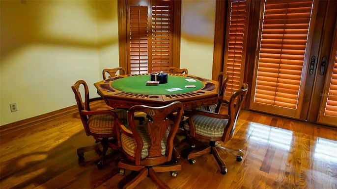 Game Room, Interior, Wood Texture Flooring