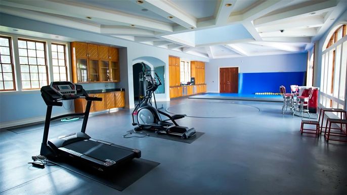 Fitness Equipment, Interior