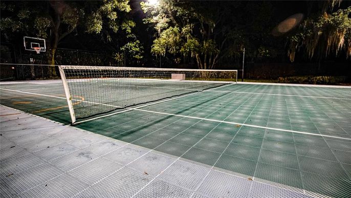 Exterior, Tennis Courts