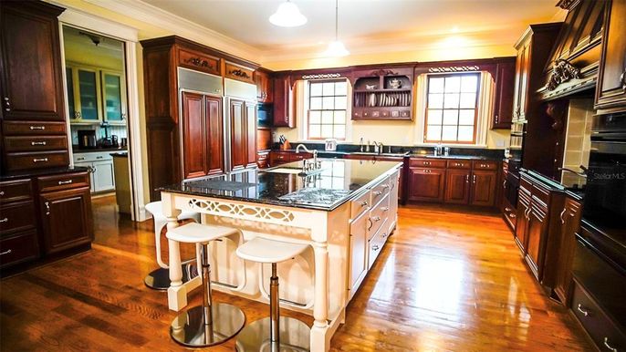 Interior, Kitchen, Pendant Lights, Wood Texture Flooring