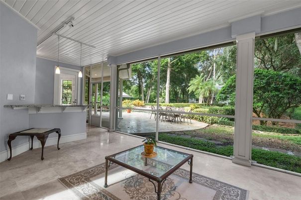 Interior, Pendant Lights, Sun Room