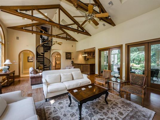 Interior, Living room, Pendant Lights, Wooden Beams, Wood Texture Flooring