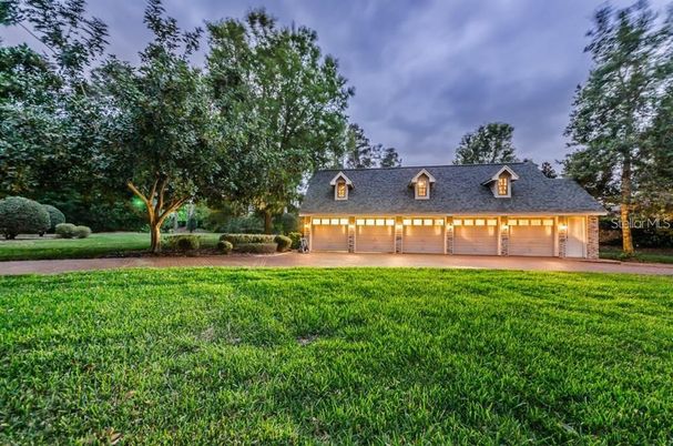 Backyard, Exterior, Facade, Cape Cod