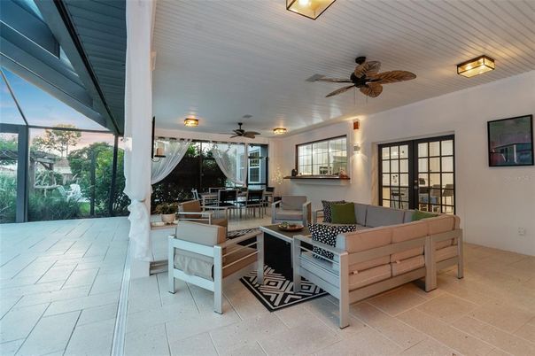Dining room, Interior, Living room, Sun Room