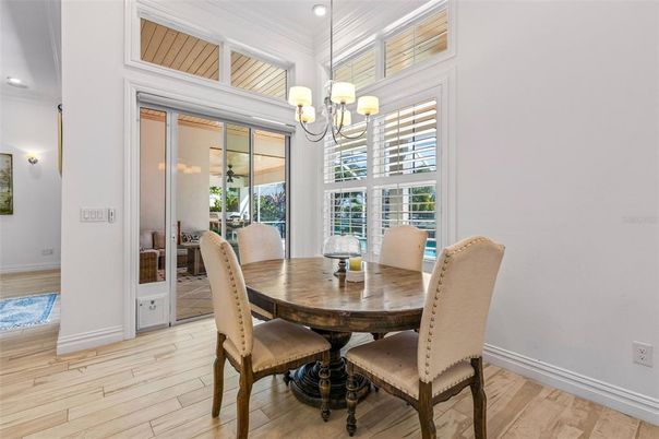 Chandelier, Dining room, Interior, Pendant Lights, Recessed Lighting, Wood Texture Flooring