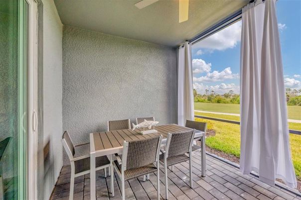 Dining room, Interior, Sun Room