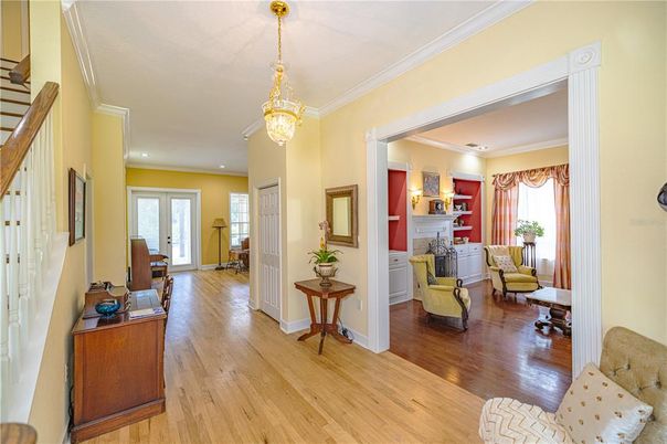 Chandelier, Interior, Recessed Lighting, Wood Texture Flooring