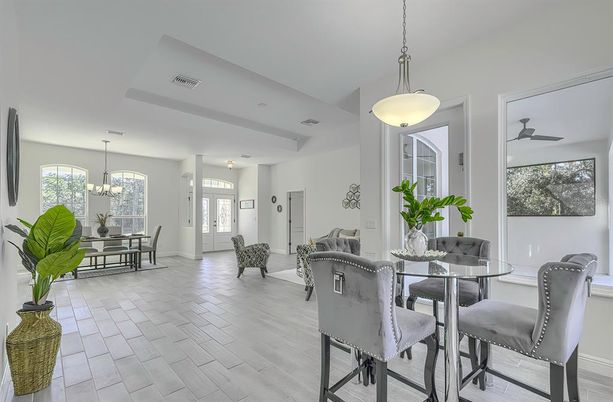 Chandelier, Dining room, Interior, Living room, Pendant Lights, Wood Texture Flooring