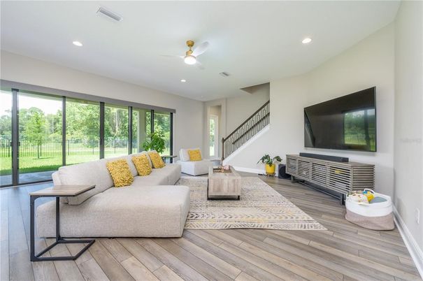 Interior, Living room, Recessed Lighting, Wood Texture Flooring