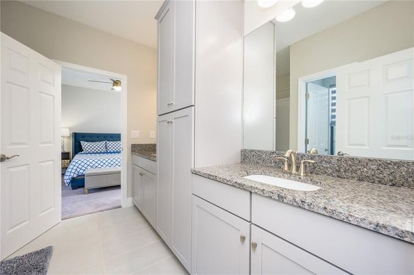 Bathroom, Bedroom, Interior
