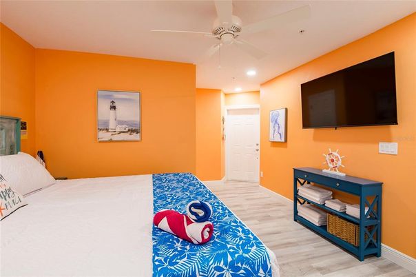 Bedroom, Interior, Recessed Lighting, Wood Texture Flooring