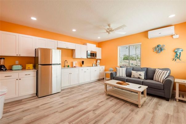 Interior, Kitchen, Living room, Recessed Lighting, Wood Texture Flooring
