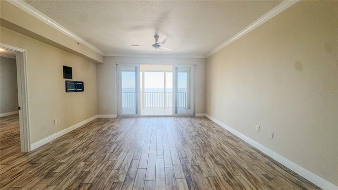 Empty room, Interior, Wood Texture Flooring