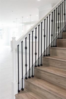 Interior, Pendant Lights, Recessed Lighting, Wood Texture Flooring